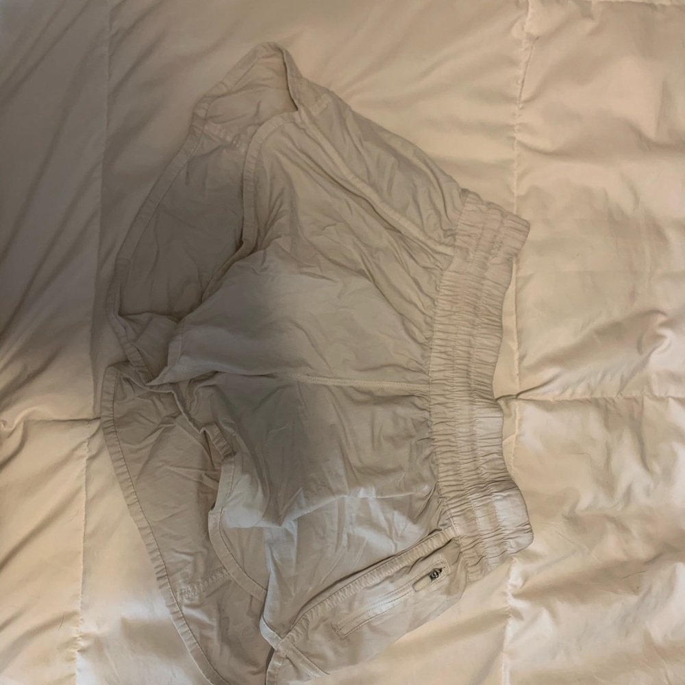 White lululemon shorts